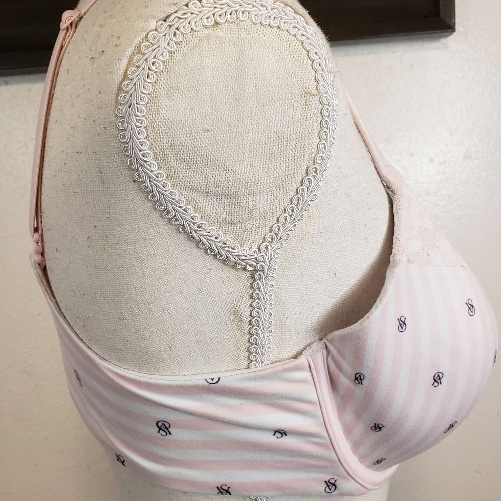 Victoria's Secret Body By Victoria Lined Perfect Coverage - Picture 6 of 8